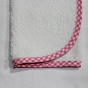 Pink Gingham Facecloth - Microfiber / Polyester